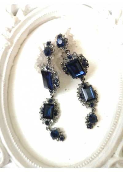 Елегантни кристални обици в тъмно синьо Blue Fate